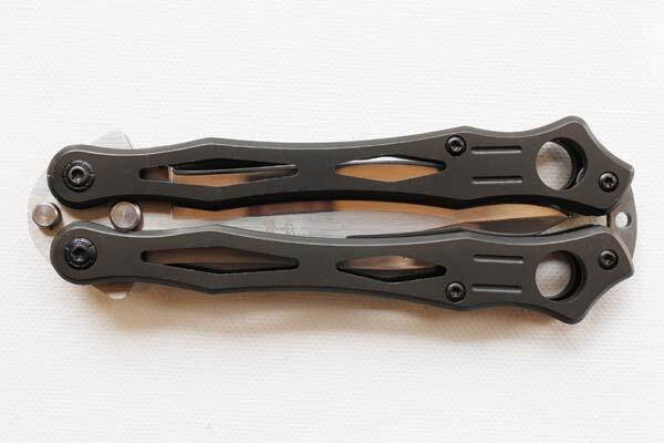 Pisau Balisong Spiderco smallfly