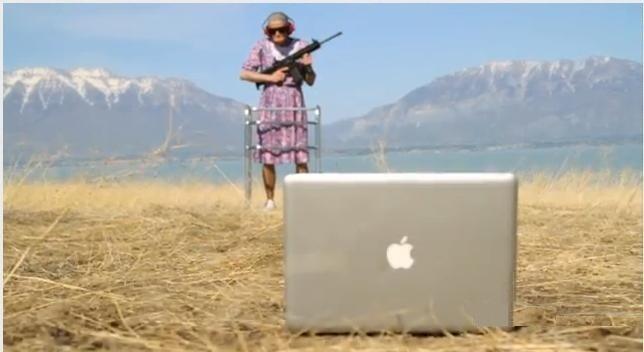 Nenek bersenjatakan Riffle Gun, 'bunuh' iPhone dan MacBook 