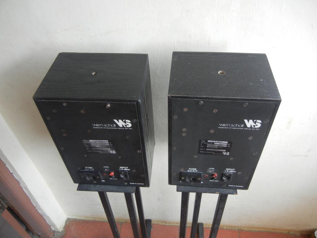 Speaker Monitor Merek Wien Schall Made in Austria