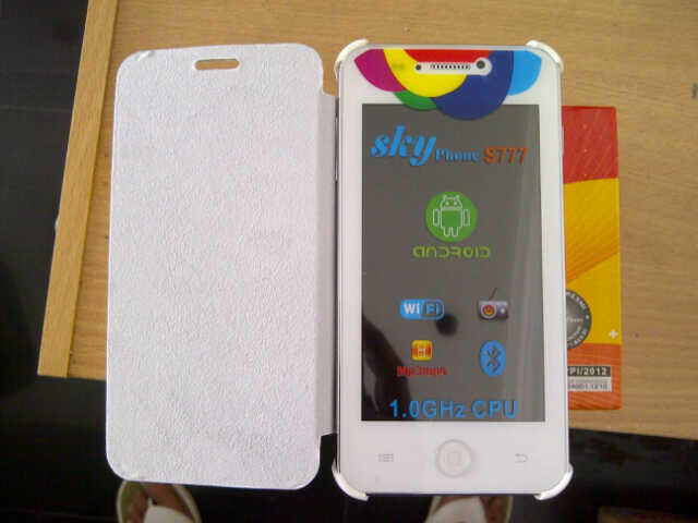 Sky 777 Android Super AMOLED HD layar lebar 4,7 inchi terlaris