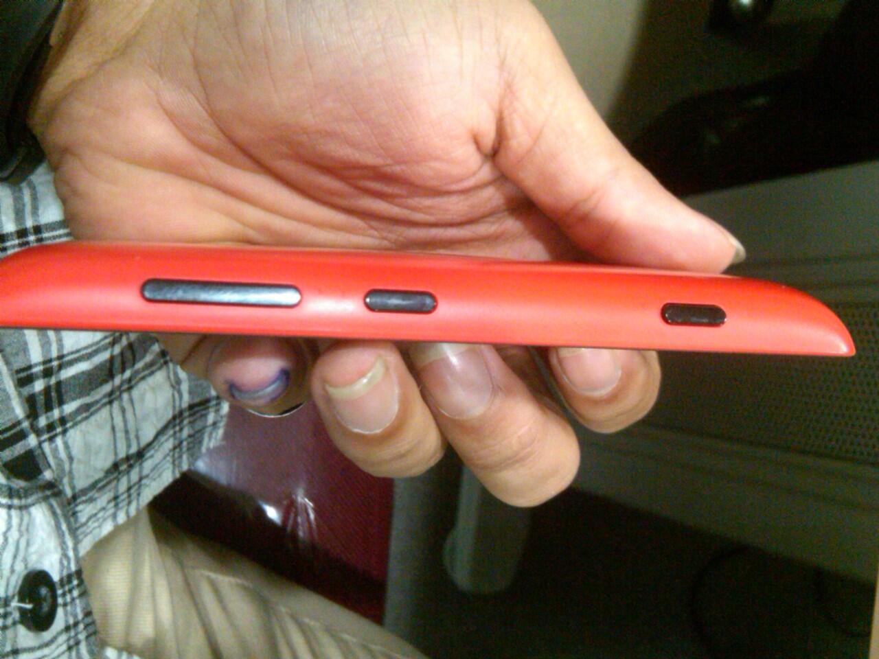 LUMIA 520 MERAH MULUS FULLSET BANYAK BONUS
