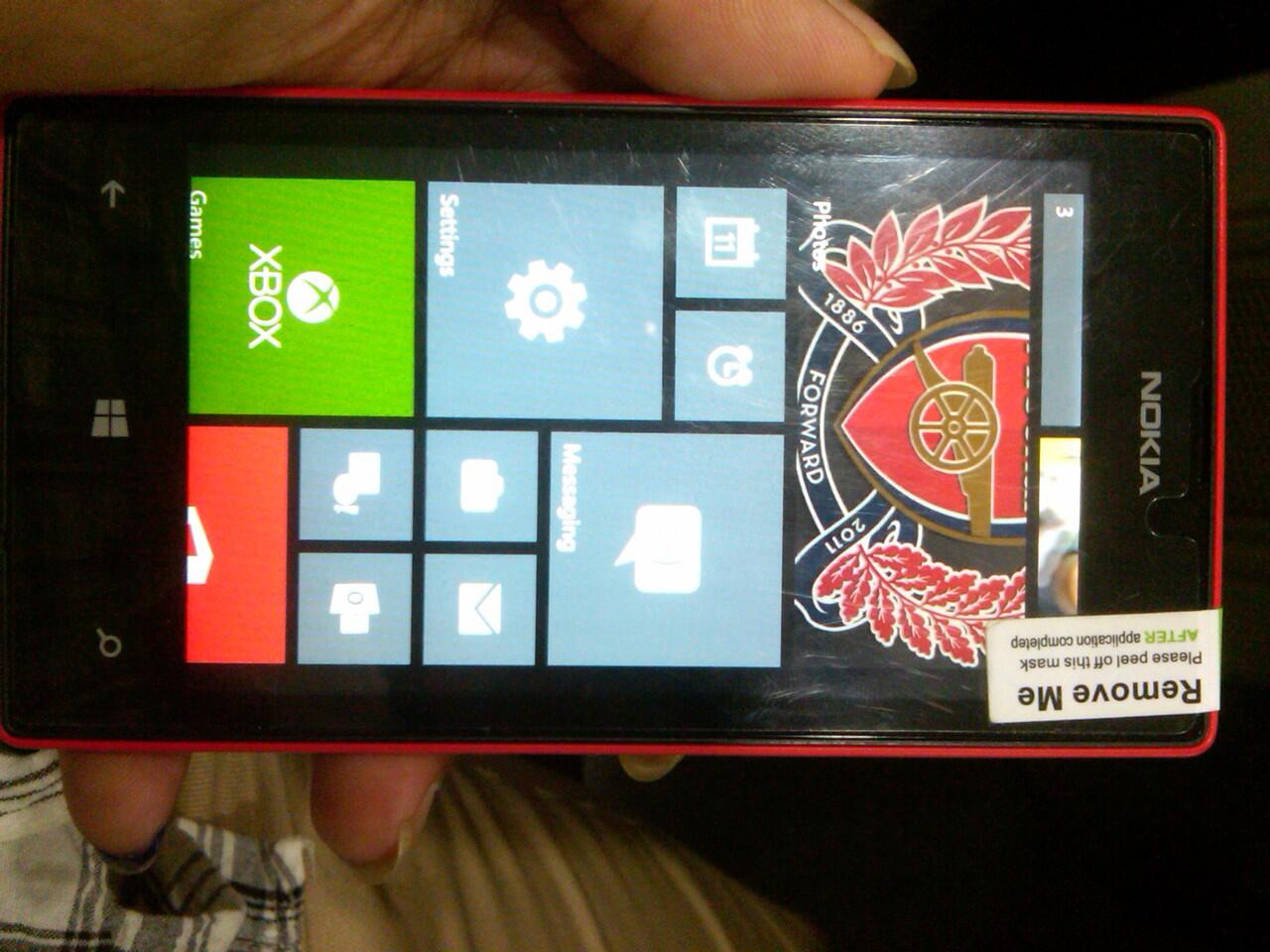 LUMIA 520 MERAH MULUS FULLSET BANYAK BONUS