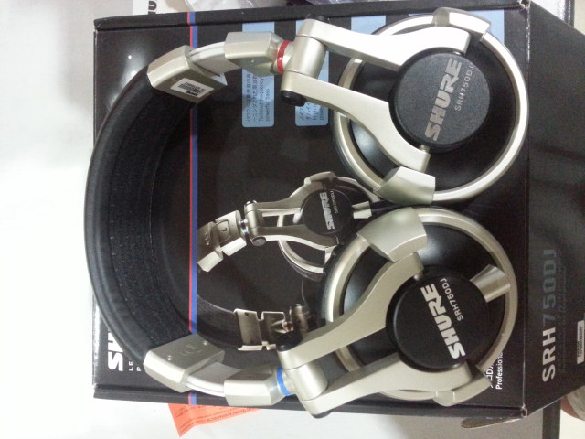 jual second like new shure srh 750 dj