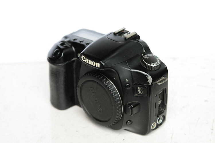 jual CANON 30D body MURAAHHH!!