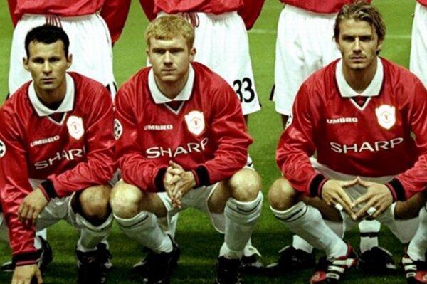 .::7 Jersey bersejarah manchester united(fans MU massuupp)::.