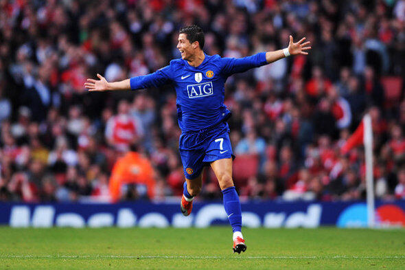 .::7 Jersey bersejarah manchester united(fans MU massuupp)::.