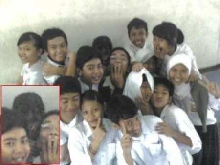 Foto Penampakan Hantu Yang Dipercaya Asli