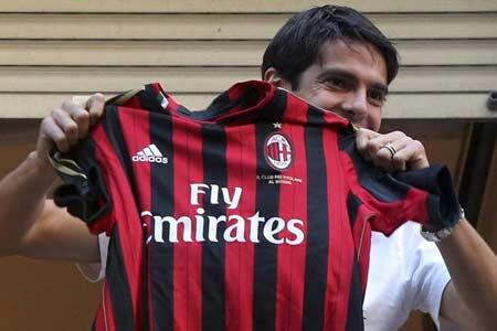 Kaka Merinding Saat Memakai Ban Kapten AC Milan