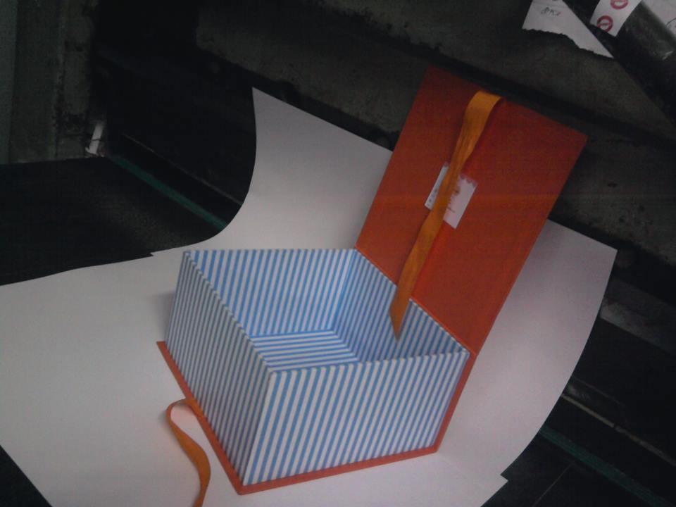 jasa finishing percetakan,hard cover,soft cover, kalender dan box
