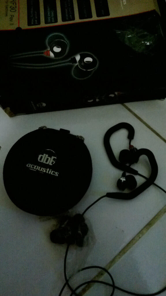 IEM legendaris dBE HF30 REV ii , jajaran Most Valuable IEM Kere Hore