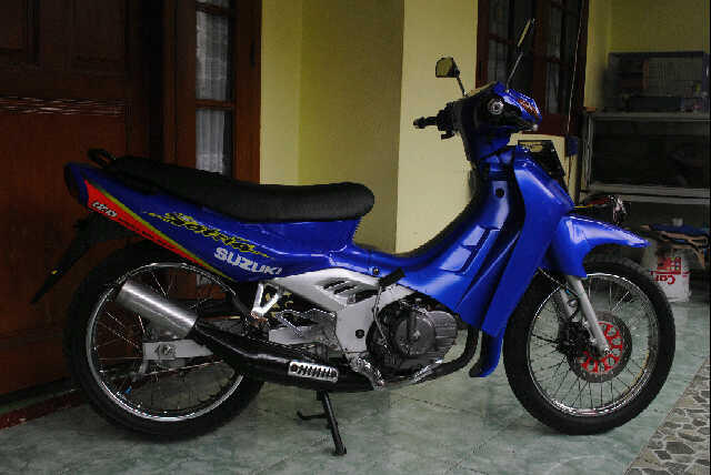 JUAL Suzuki Satria Biru 120R '02 ,Thunder Hitam 125 '08,Thunder Biru 07