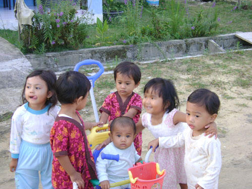 Ini bukan tentang DUL, tapi Anak-anak dan Orang tua