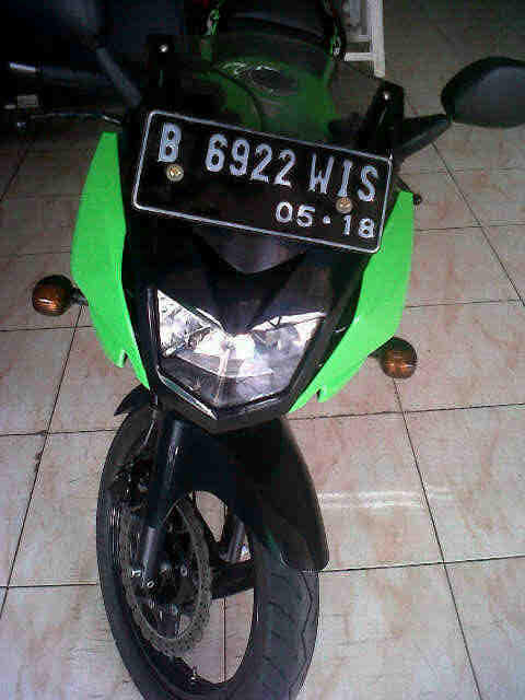 ninja krr 2013 hijau dan krr 2012 hitam kips