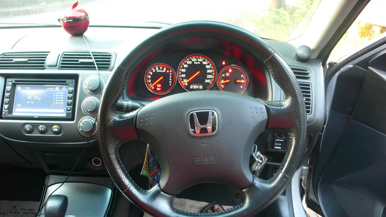WTS : Honda Civic ES - VTIS / AT 2004 Full Original Antik