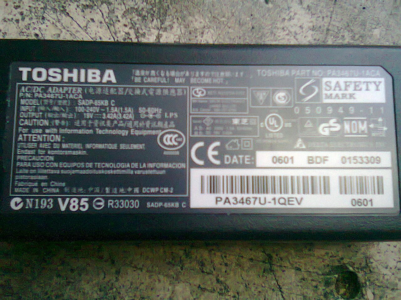 DIJUAL CHARGER LAPTOP THOSIBA ORI WILAYAH SURABAYA