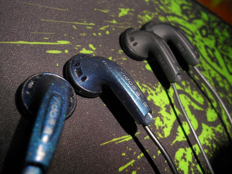Earphone Hisound PAA1 & Sound Magic E10