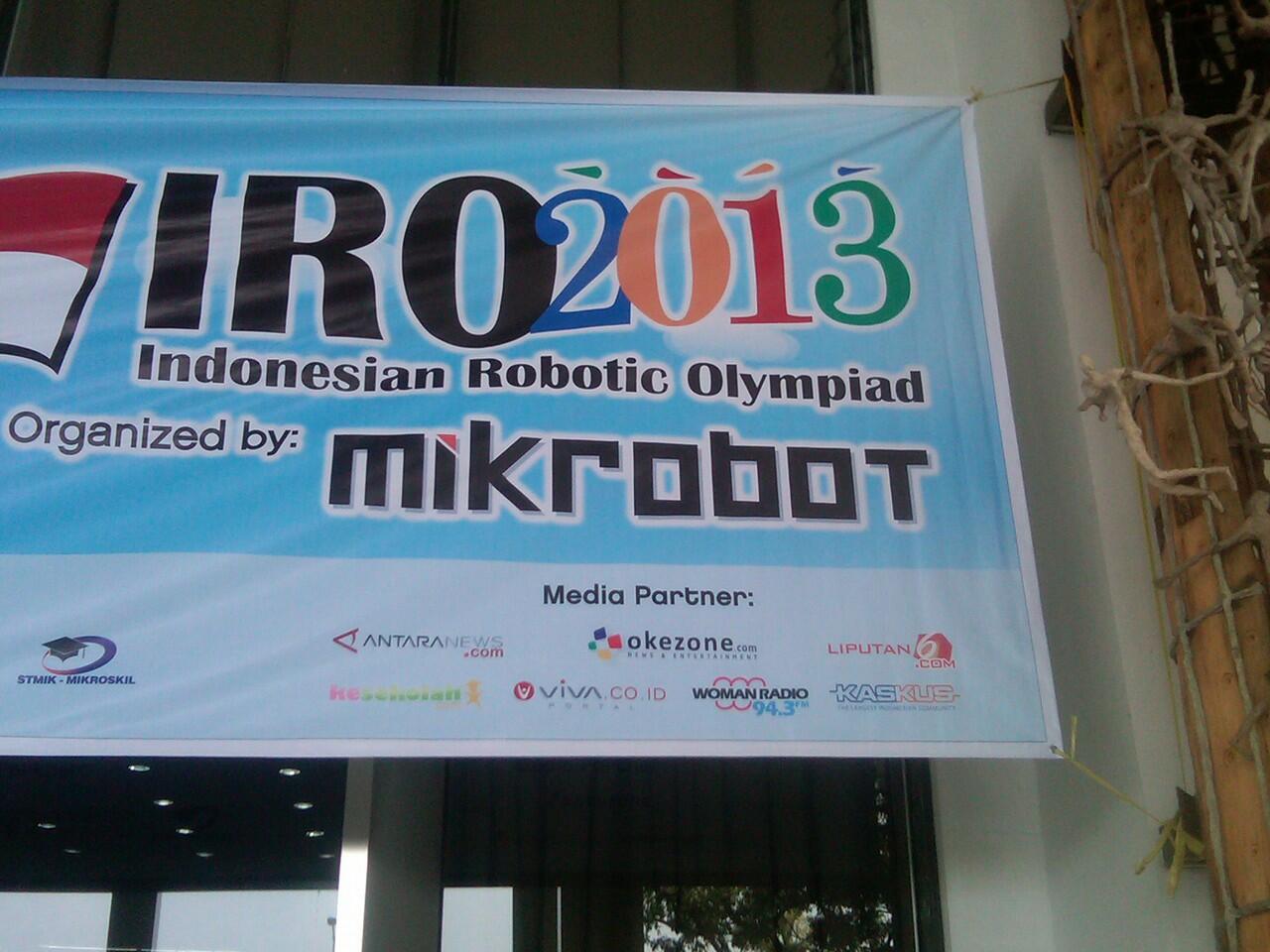 &#91;LIVE&#93;Indonesian Robotics Olympiad 2013