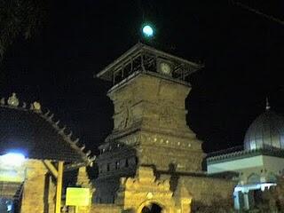 10 Masjid tertua di Indonesia