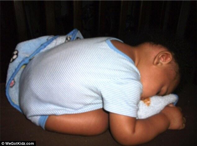 &#91;NGAKAK&#93; Anak-anak Bisa Tertidur Dimana saja