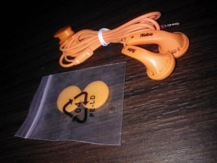 Earkube EK-1.0 (Earphone The Kube)