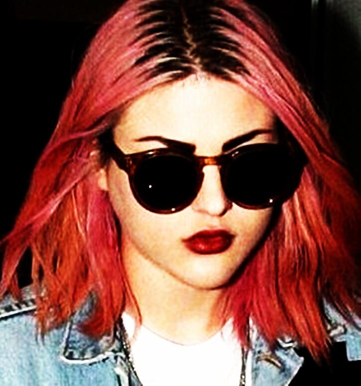 Cantiknya Frances Bean Cobain - putri satu&quot;nya Kurt Cobain