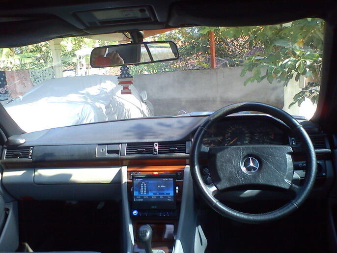 Cepatt gan Mercedes Mercy Boxer 300e Model Masterpiece Sportline