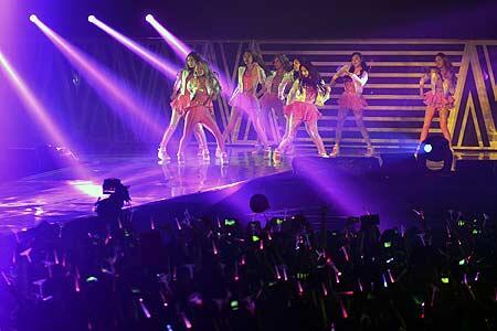 &#91;Berita Non FPI&#93; SNSD Sukses Pertama di Jakarta, Minta Ijin Konser Lagi Tahun Depan