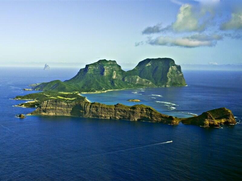 10 Pulau Tersembunyi Dunia yang mungkin belum pernah anda dengar