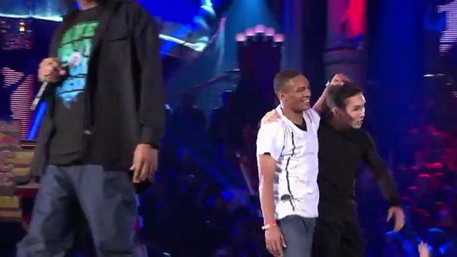 Kepala agan diusap Orang ? klo menurut agan apa artinya ? klo menurut ane sih ini..