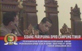 APA YANG DIPIKIRKAN ANGGOTA DPRD SAAT MENGIKUTI SIDANG