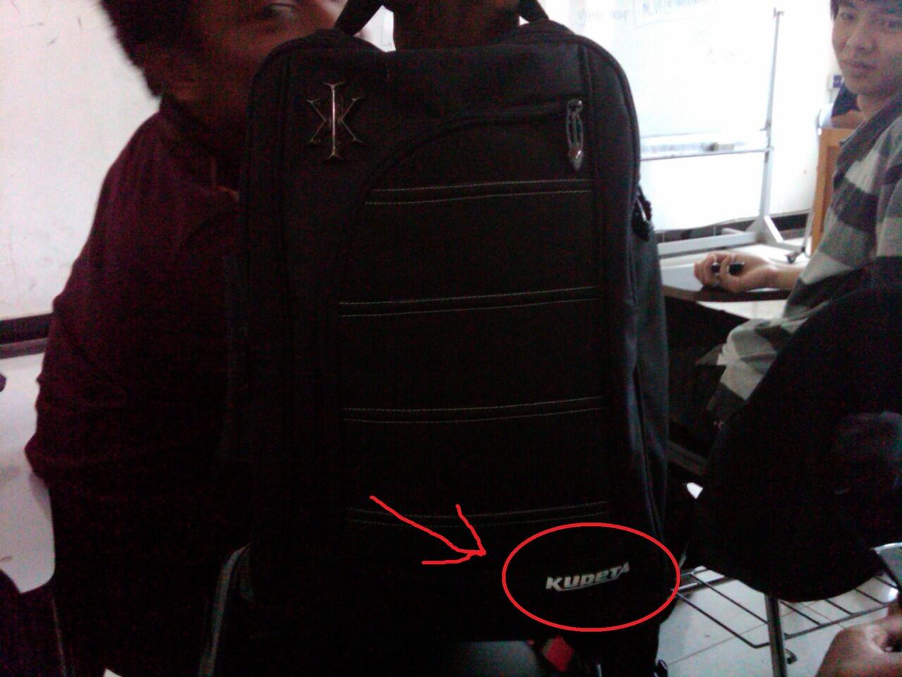 Salah Satu Kosa-Kata Ajaib Vicky ternyata jadi merk Tas Gan