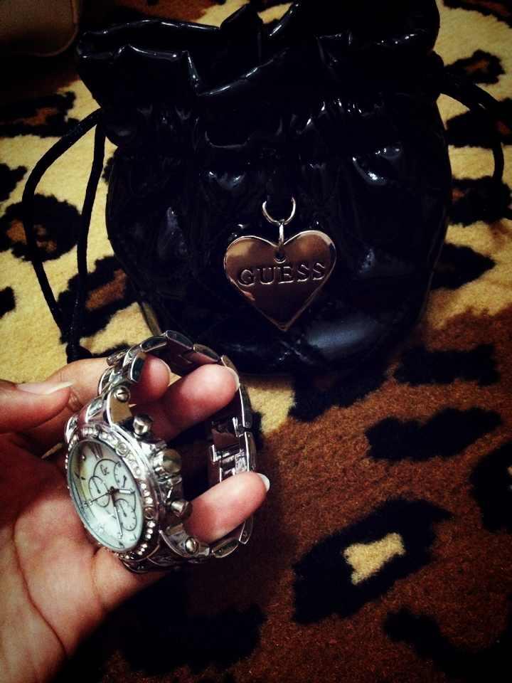 Want to sell jam tangan Guess