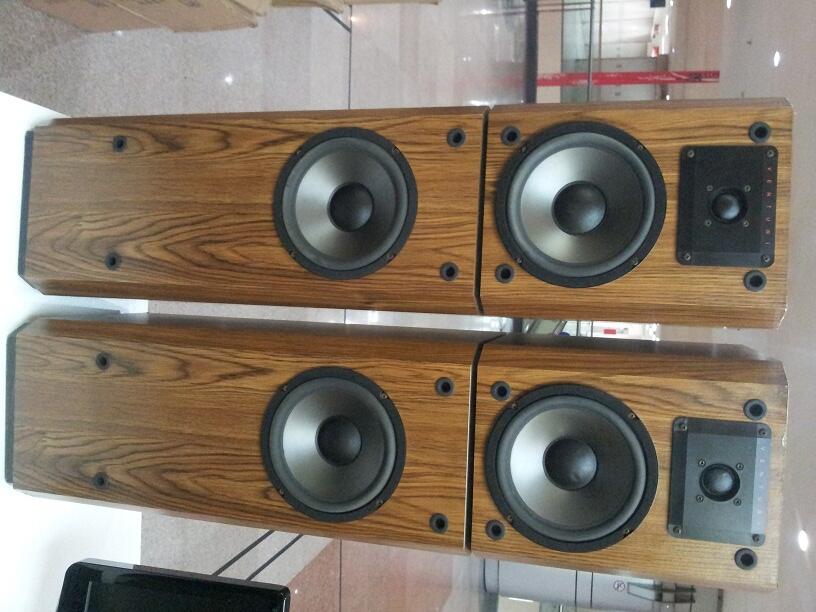Speaker Floorstand Murah, dibawah 2 Jt. Kualitasnya....Mantaaaph!!