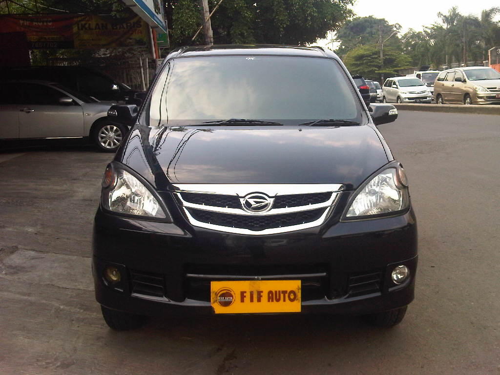 DAIHATSU XENIA 1.3 XI VVTI AT 2010 HITAM METALIK