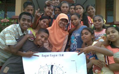 Mengenal Lebih dekat Program SM-3T