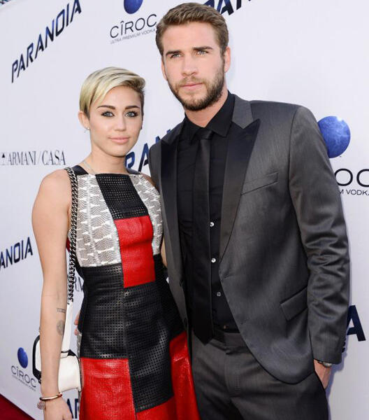 Miley Cyrus Putus Dengan Liam Hemsworth