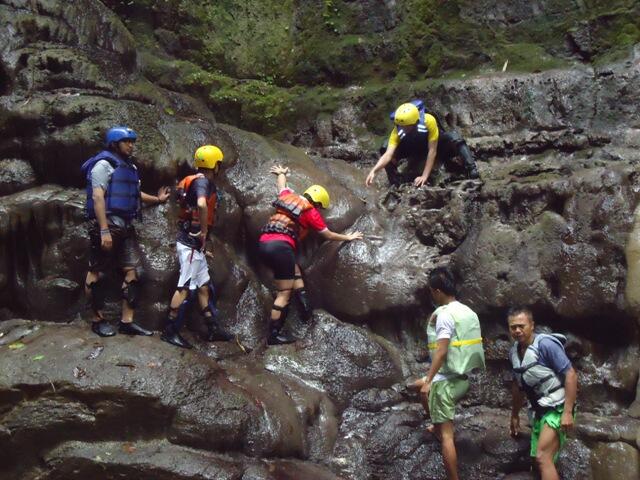 Indahnya Negeriku INDONESIA (Green Canyon) Explore Pangandaran massuuppp gaaannnn