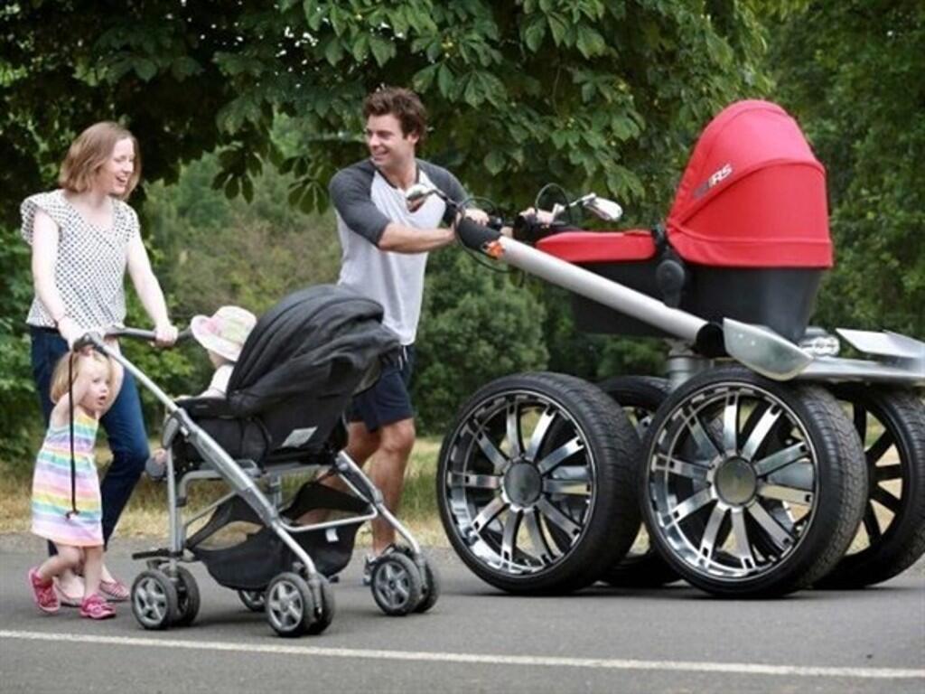 Skoda vRS Mega, Kereta Bayi Ala Mobil Sports