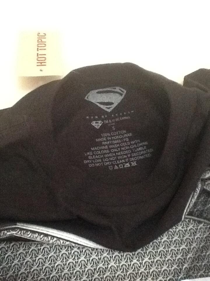 SHIRT SUPERMAN MAN OF STEEL LICENSED DC FROM HOTTOPIC ORIGINAL