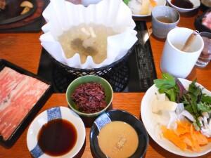 Restoran Di Darat Biasa gan..Di Jepang Makan Itu Diatas Pohon ... &#91; With Pict &#93;