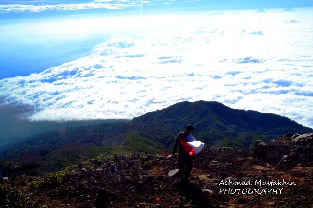 &#91;Catper&#93; Menghargai Merah Putih di Puncak Slamet 3482