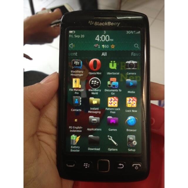 Jual Samsung Galaxy SIV white garansi SEIN 8 bulan lagi! dan BB monza garansi 1 taun