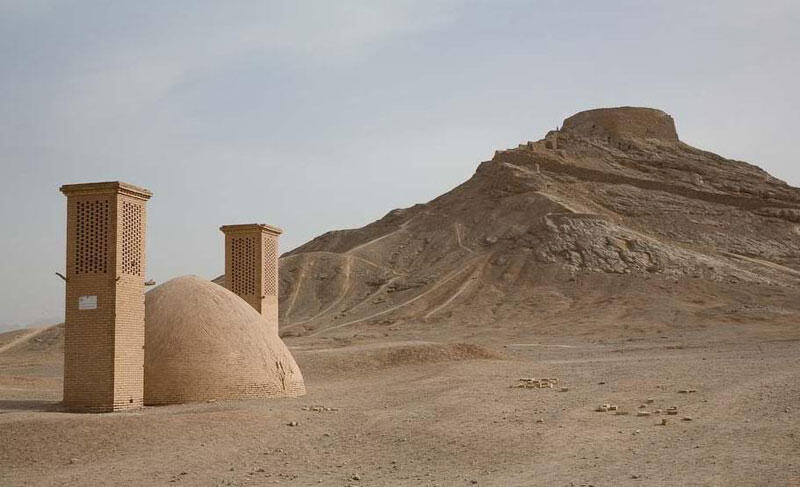 The Silent Tower ,peristirahatan terakhir penganut zoroaster
