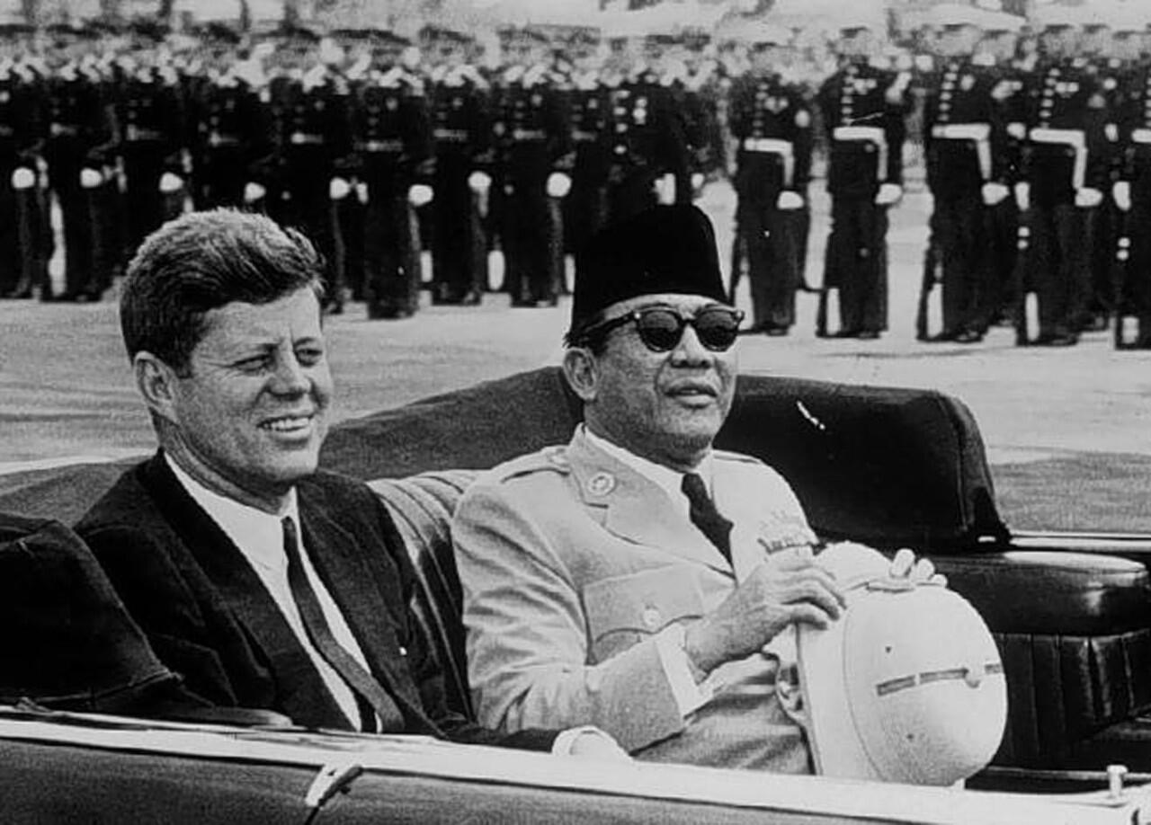 Bung Karno - J.F. Kennedy Ada Kemesraan di Antara Keduanya