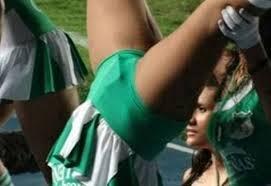 KEBIASAAN BURUK "Cheerleaders"
