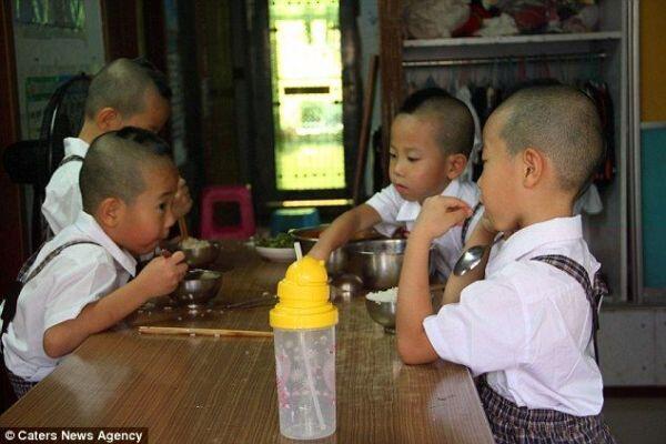 Kembar 4 identik GAN !!!