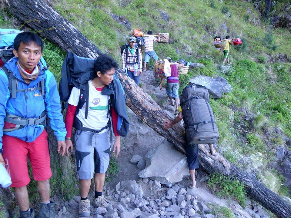 &#91;CATPER&#93; Gn. Rinjani 3726 mdpl 16 - 20 Agustus 2013 + Rincian Biaya Inside