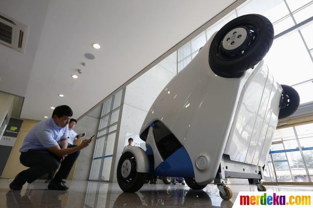  Armadillo-T, mobil listrik yang bisa parkir dan melipat sendiri Mobil unik buatan K