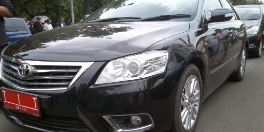 3 kementerian masih ajukan anggaran besar untuk mobil dinas 2014