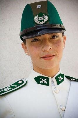 Koleksi Foto Foto Polwan Cantik Dari Berbagai Negara